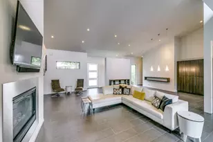 919 Knott Pl, Dallas, TX 75208 - Photo 6