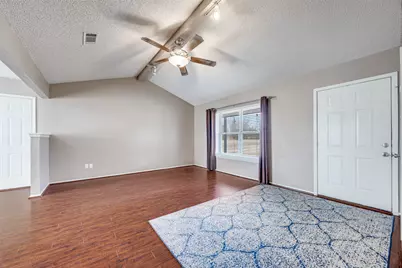 301 Pecan Street, Tom Bean, TX 76273 - Photo 4