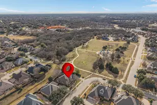 8300 Park Brook Dr, North Richland Hills, TX 76182 - Photo 2