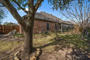 8300 Park Brook Dr, North Richland Hills, TX 76182 - Photo 34