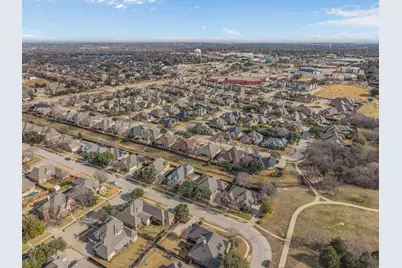 8300 Park Brook Drive, North Richland Hills, TX 76182 - Photo 38