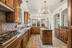 8300 Park Brook Dr, North Richland Hills, TX 76182 - Photo 8