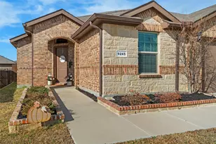 9245 Herringbone Dr, Fort Worth, TX 76131 - Photo 2