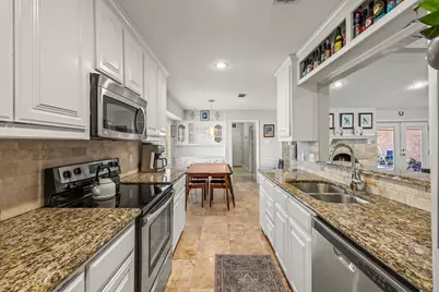 405 Valley Glen Drive, Richardson, TX 75080 - Photo 12