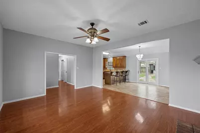 9101 Midway Drive, Woodway, TX 76712 - Photo 8