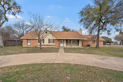 9101 Midway Drive, Woodway, TX 76712 - Photo 2