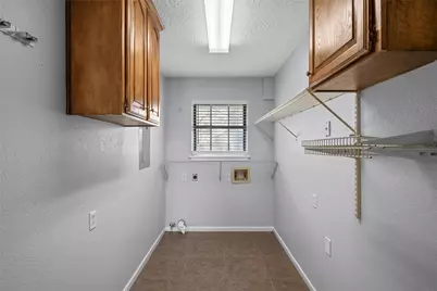 9101 Midway Drive, Woodway, TX 76712 - Photo 22