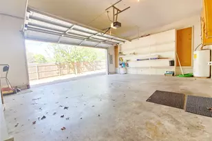 422 W Oak St, Weatherford, TX 76086 - Photo 28