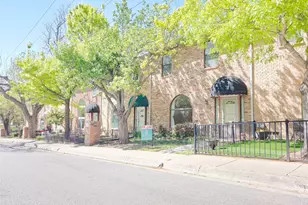 422 W Oak St, Weatherford, TX 76086 - Photo 1