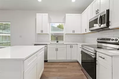 2731 Rogers Street, Dallas, TX 75215 - Photo 10
