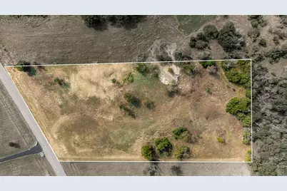 430 Hill Valley Drive, Stephenville, TX 76401 - Photo 2