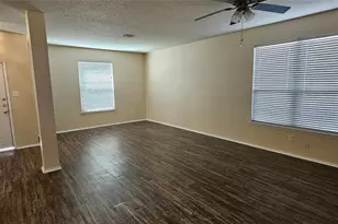 2820 Deer Ridge Dr, Rockwall, TX 75032 - Photo 2