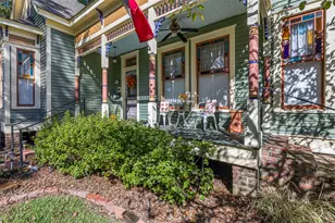 203 E Dixon St, Jefferson, TX 75657 - Photo 2