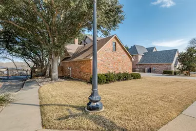 4402 Running Brook Drive, Rowlett, TX 75088 - Photo 2