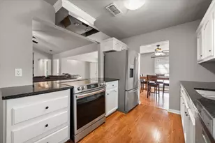 3712 Lawndale Ave, Fort Worth, TX 76133 - Photo 4