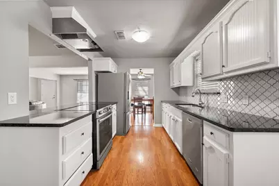 3712 Lawndale Avenue, Fort Worth, TX 76133 - Photo 14