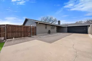 3712 Lawndale Ave, Fort Worth, TX 76133 - Photo 2