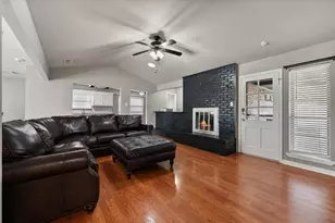 3712 Lawndale Ave, Fort Worth, TX 76133 - Photo 8