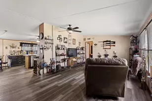 341 Pecan Pl Ln, Pottsboro, TX 75076 - Photo 8