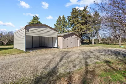 341 Pecan Place Lane, Pottsboro, TX 75076 - Photo 38