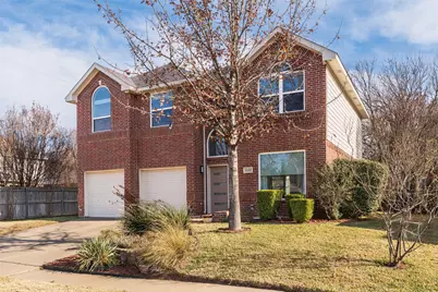 6403 Redstone Drive, Arlington, TX 76001 - Photo 1