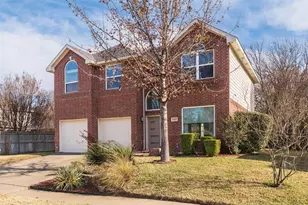 6403 Redstone Dr, Arlington, TX 76001 - Photo 1