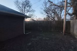 2517 Utilis St, Greenville, TX 75401 - Photo 8