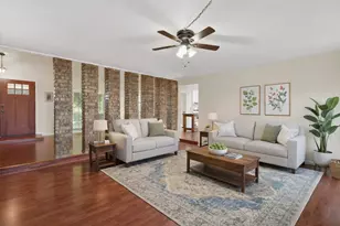 1617 Baltimore Dr, Richardson, TX 75081 - Photo 1