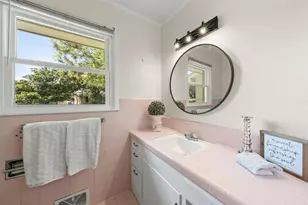 1701 Royal Oaks Dr, Waco, TX 76710 - Photo 26