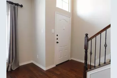 4145 Indian Run Drive, Carrollton, TX 75010 - Photo 4