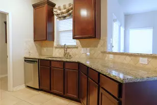 4145 Indian Run Dr, Carrollton, TX 75010 - Photo 12