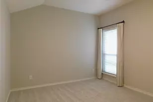 4145 Indian Run Dr, Carrollton, TX 75010 - Photo 24