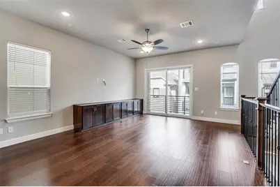 8233 Laflin Lane, Dallas, TX 75231 - Photo 10