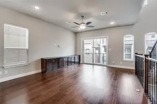 8233 Laflin Ln, Dallas, TX 75231 - Photo 10