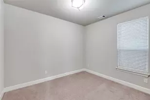 8233 Laflin Ln, Dallas, TX 75231 - Photo 6