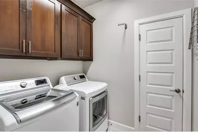 8233 Laflin Lane, Dallas, TX 75231 - Photo 30