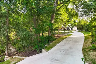 630 Four Trees Xing, Waxahachie, TX 75167 - Photo 2