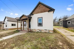 1269 Bonham St, Paris, TX 75460 - Photo 1