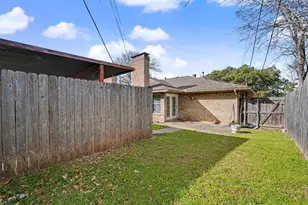 2302 18th St, Plano, TX 75074 - Photo 22