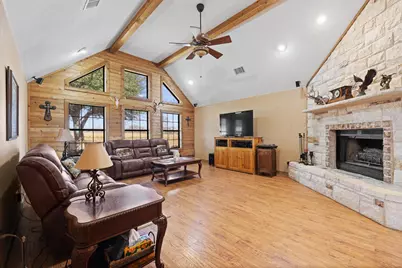 1366 Hcr 1414, Covington, TX 76636 - Photo 4