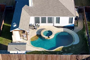 2805 Whetstone Dr, Corinth, TX 76210 - Photo 32