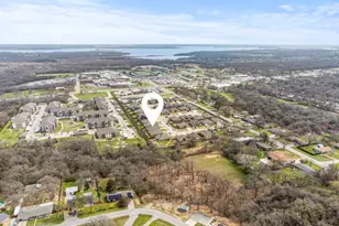 260 Marina Dr, Azle, TX 76020 - Photo 32