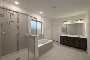 10201 Fulgham Dr, Fort Worth, TX 76131 - Photo 10