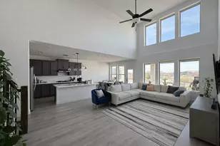 10201 Fulgham Dr, Fort Worth, TX 76131 - Photo 2