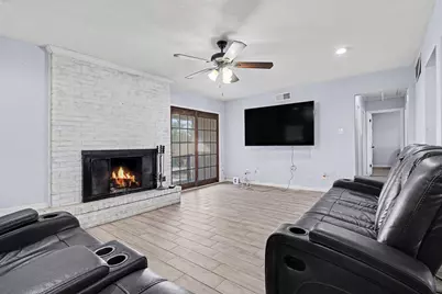 2725 Mark Drive, Mesquite, TX 75150 - Photo 2