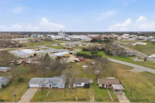 307 Playdium Dr, West, TX 76691 - Photo 24