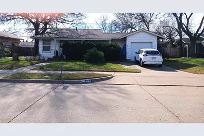 424 E Ellen Avenue, Hurst, TX 76053 - Photo 1