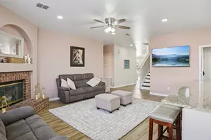 2221 Hickory Dr, Little Elm, TX 75068 - Photo 14