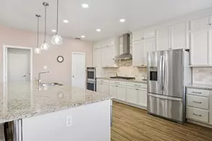 2221 Hickory Dr, Little Elm, TX 75068 - Photo 10