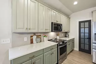 102 Indian Gap Ct, Newark, TX 76071 - Photo 4